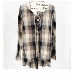 Gilded Intent Buckle Plaid Lace Up Hi Low Hem top /‎ size S / box 12-30